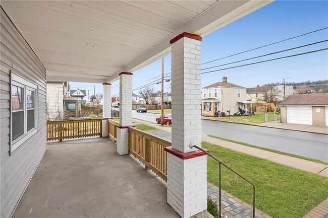 1101 2nd Ave in Coraopolis, PA - Building Photo - Building Photo