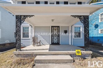 1819 Perth St in Toledo, OH - Building Photo - Building Photo