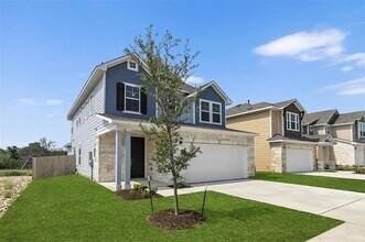 125 Riverhill Dr in Andice, TX - Building Photo - Building Photo