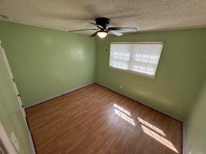 320 Whitfield Dr in Goldsboro, NC - Building Photo - Building Photo