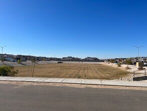 375 N Saguaro Ave in San Luis, AZ - Building Photo - Building Photo