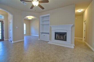 324 Atlanta Park Dr in Georgetown, TX - Building Photo - Building Photo