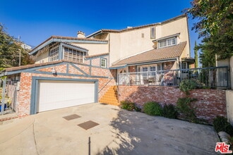 3860 Cazador St in Los Angeles, CA - Building Photo - Building Photo