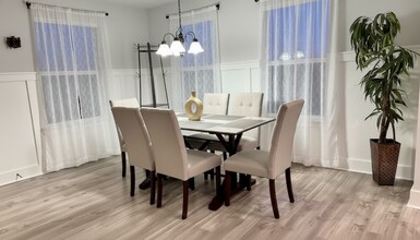 2393 Highpoint Rd in Snellville, GA - Building Photo - Building Photo