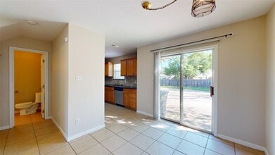2407 Pintail Loop in College Station, TX - Building Photo - Building Photo