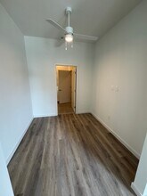 52 NW 32nd St, Unit A1 in Miami, FL - Building Photo - Building Photo