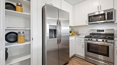 165 E Liberator Ct in Meridian, ID - Building Photo - Building Photo
