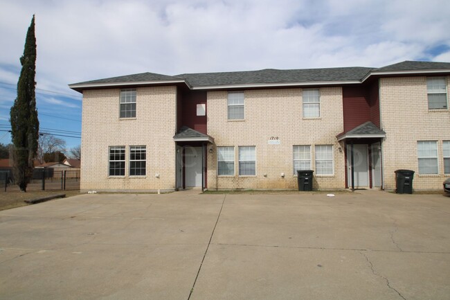property at 1710 Spring Rose Cir