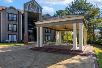 Champions Hills at Windyke in Memphis, TN - Building Photo - Building Photo