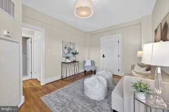 3446 Connecticut Ave NW in Washington, DC - Building Photo - Building Photo