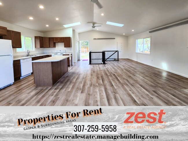 629 E 12th St in Casper, WY - Building Photo - Building Photo