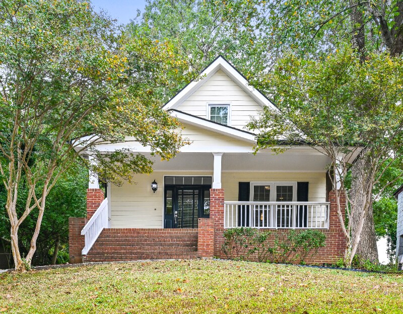 1058 Jefferson Ave in East Point, GA - Building Photo