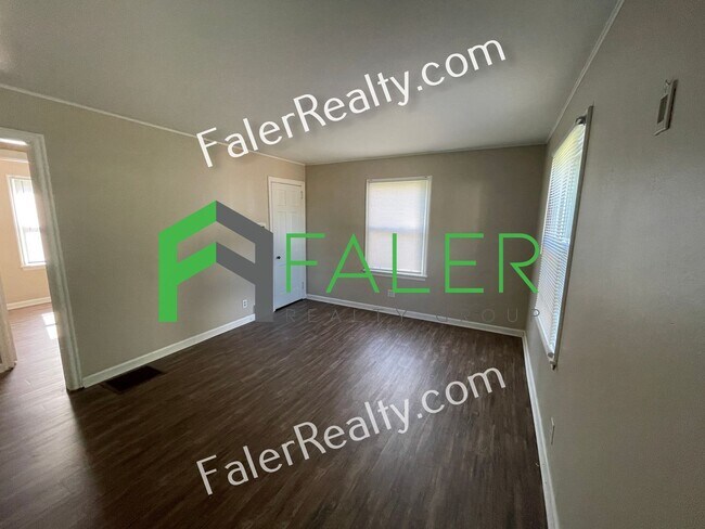 2210 Craig Dr in Dayton, OH - Building Photo - Building Photo