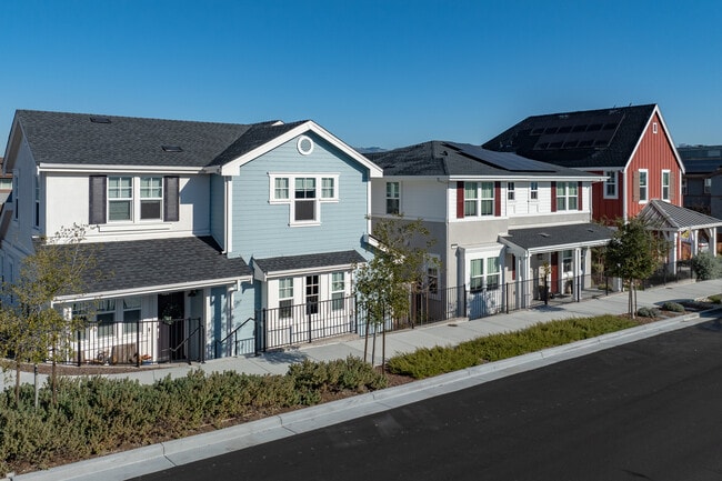 Riverfront in Petaluma, CA - Building Photo - Primary Photo