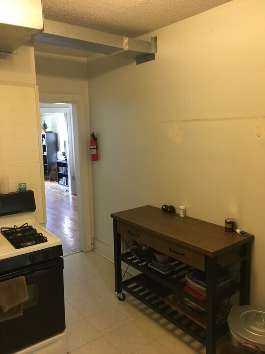 2416 4th Ave S in Minneapolis, MN - Building Photo