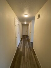 4305 San Francisco Dr NE in Salem, OR - Building Photo - Building Photo