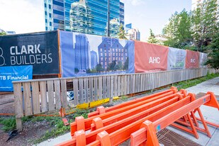 1000 7 Av SW in Calgary, AB - Building Photo