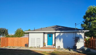 9805 P St in Live Oak, CA - Building Photo