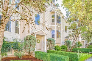 16517 NE 19th St in Vancouver, WA - Building Photo