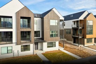 2345 N Paradise Flt Ln in Heber City, UT - Building Photo