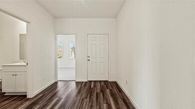 8325 Hawkview Dr in Fort Worth, TX - Building Photo - Building Photo