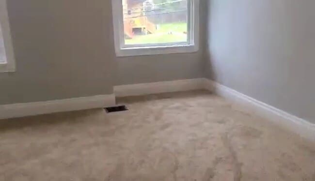 property at 602 Sebring Ave