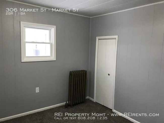 306 Market St-Unit -Market St in Deforest, WI - Building Photo - Building Photo