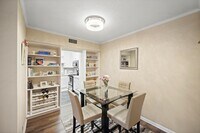 2601 Bellefontaine photo'