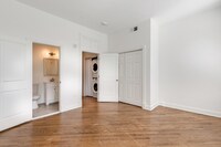 1758 Park Ave photo'