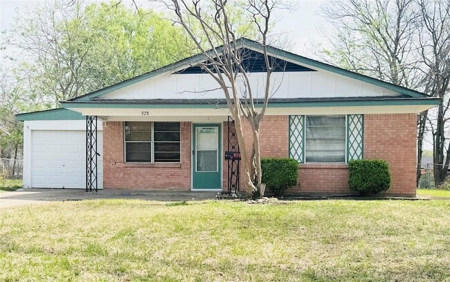 property at 928 Caladium Dr