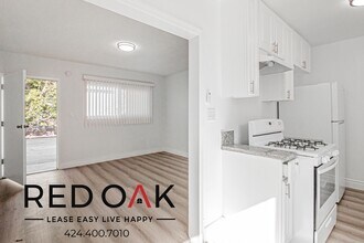 236 N San Gabriel Ave in Azusa, CA - Building Photo - Building Photo