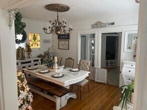 3106 N Cicero Ave, Unit 2 in Chicago, IL - Building Photo - Building Photo