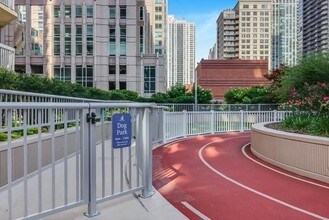 545 N Dearborn St-Unit -W2306 in Chicago, IL - Building Photo - Building Photo