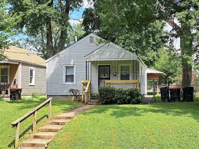 property at 401 N 42nd St