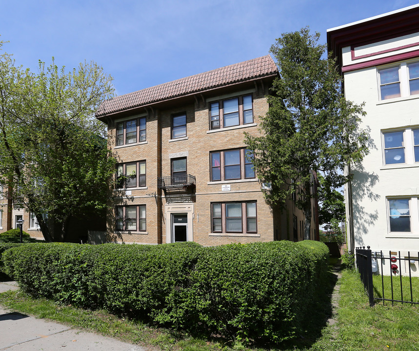 125 Washington St in Hartford, CT - Building Photo