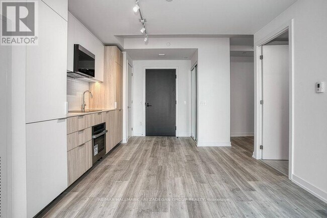 28 Eastern Ave in Toronto, ON - Building Photo - Building Photo