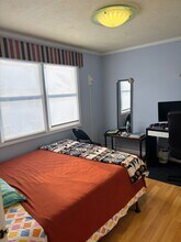 16 Pinecrest Vlg in Hopkinton, MA - Building Photo - Building Photo