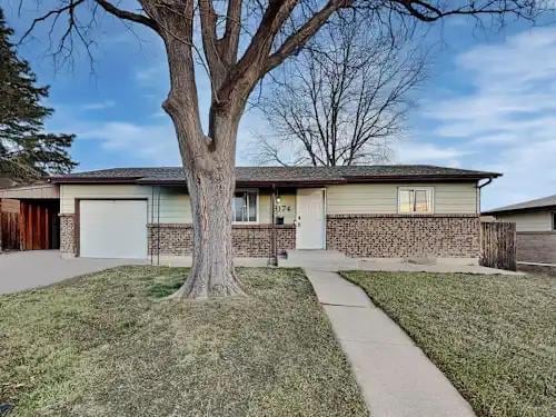 property at 9175 Lander St