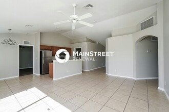 2703 19th St SW in Lehigh Acres, FL - Building Photo - Building Photo