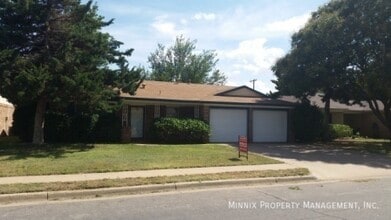4805 61st St in Lubbock, TX - Building Photo - Building Photo