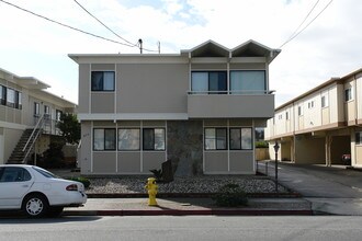 859 Commercial Ave in South San Francisco, CA - Building Photo - Building Photo