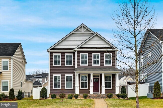 208 Embrey Mill Rd in Stafford, VA - Building Photo - Building Photo