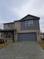 10709 Reveille Acrs Dr in Bryan, TX - Building Photo