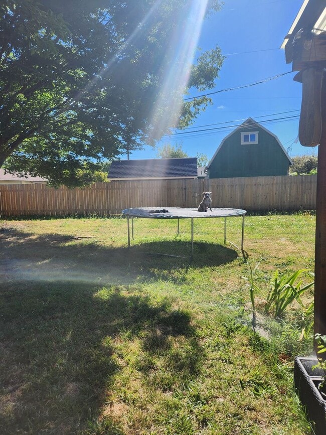 1425 McKinley St in Eugene, OR - Building Photo - Building Photo