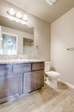 808 E Wandering Ln in Kuna, ID - Building Photo - Building Photo