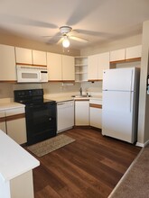 101 Pickwick Pl in Millersville, PA - Building Photo - Building Photo