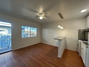 6506 Sabado Tarde Rd in Isla Vista, CA - Building Photo - Building Photo