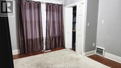 1011 Pelissier St in Windsor, ON - Building Photo - Building Photo