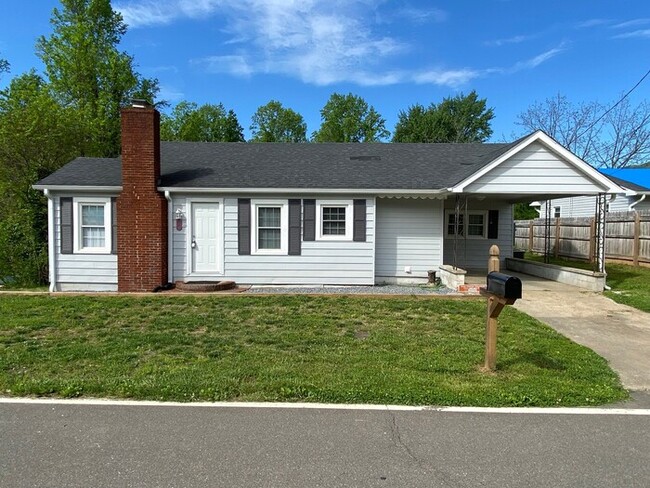 property at 46 Walnut St