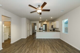 7530 Tipton Meadow Way in Richmond, TX - Building Photo - Building Photo